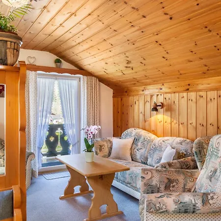 Lisa Suitner Apartment Mittenwald